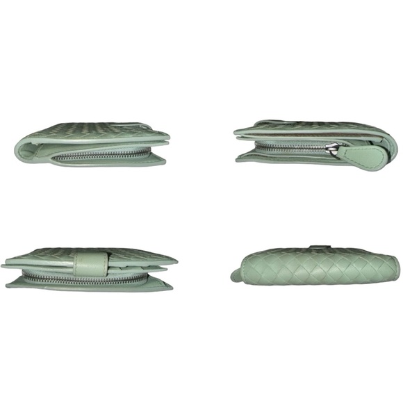 SOLD Bottega Veneta Intrecciato Compact Wallet - Rare Color! - Picture 7 of 9